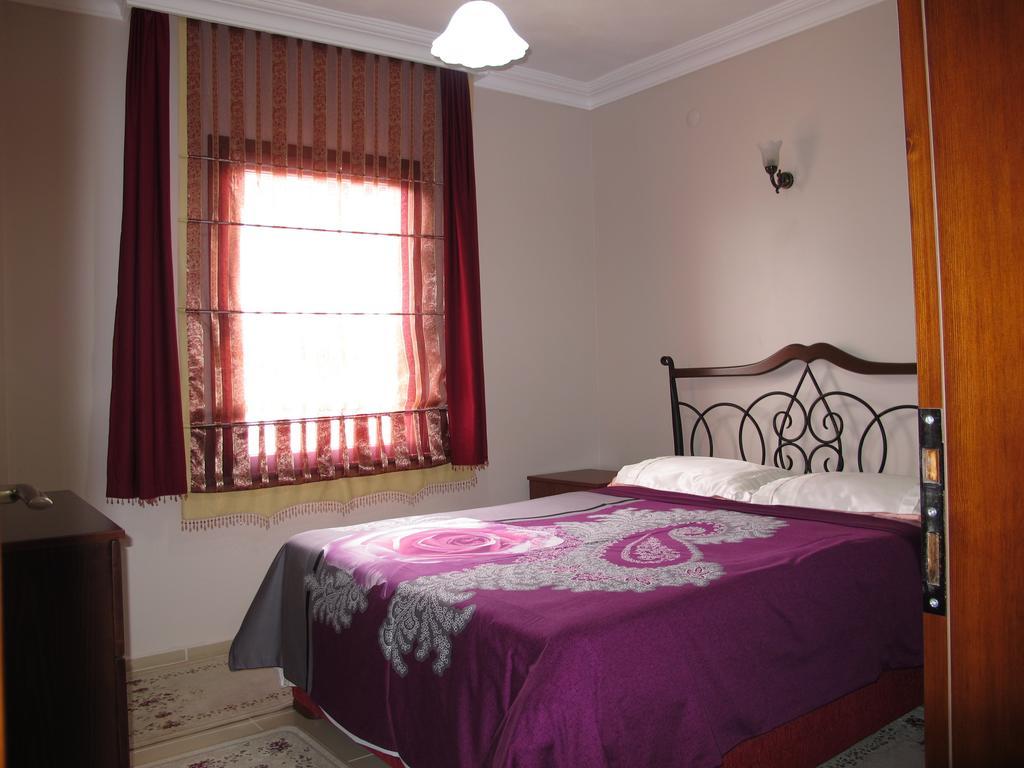 Sunset Beach Apartments Turgutreis Pokoj fotografie